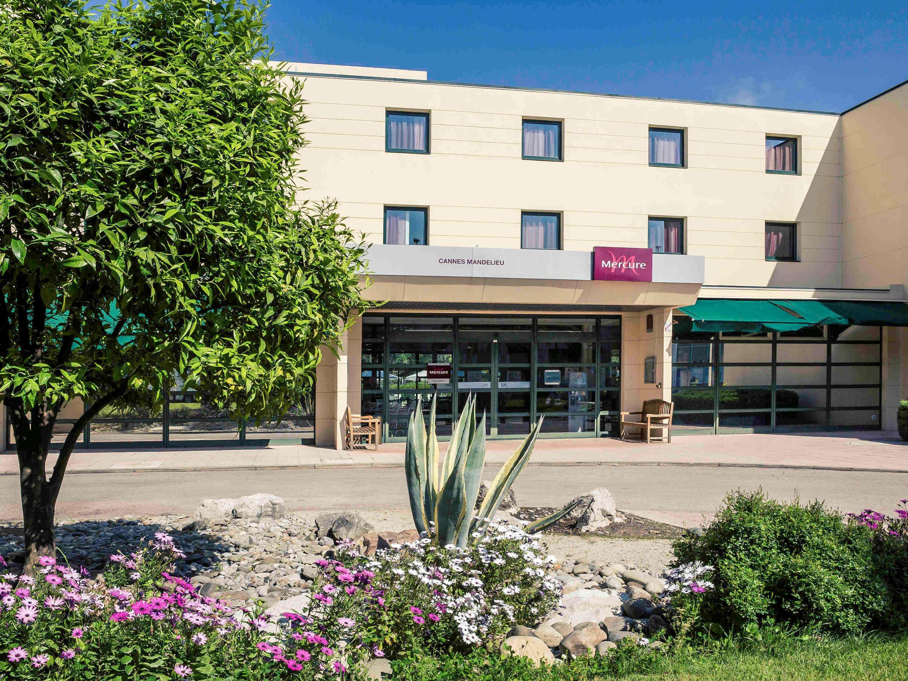 Mercure Cannes Mandelieu Екстериор снимка